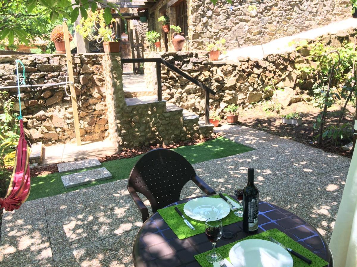 Casa Em Xisto Na Serra Da Lousa, Gondramaz المظهر الخارجي الصورة