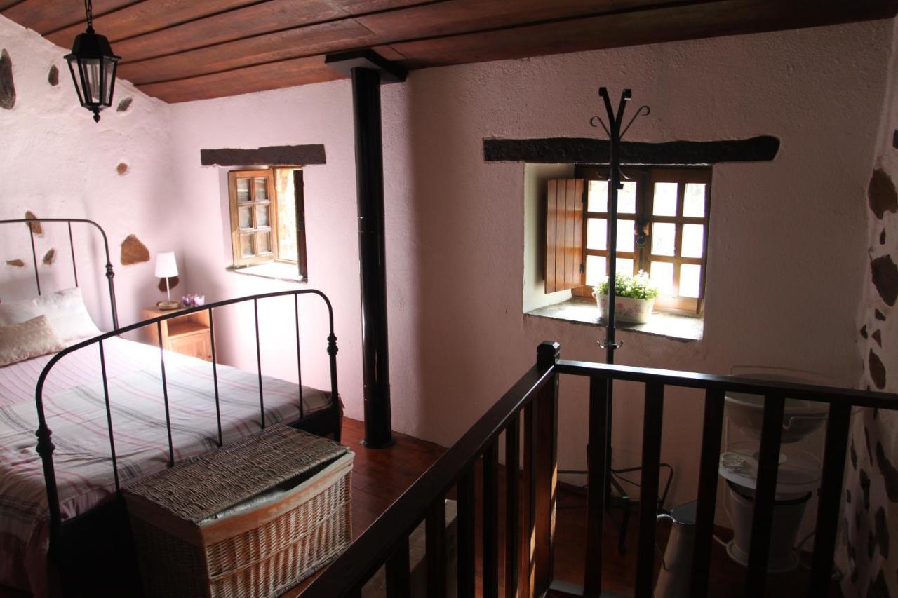 Casa Em Xisto Na Serra Da Lousa, Gondramaz المظهر الخارجي الصورة